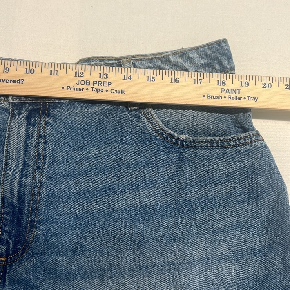 Cotton On Curve A-Line High Rise Denim Short- Size 12 - Picture 6 of 8